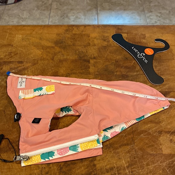 Lucy & co Pet Reversible ☔️ Raincoat - Picture 11 of 15